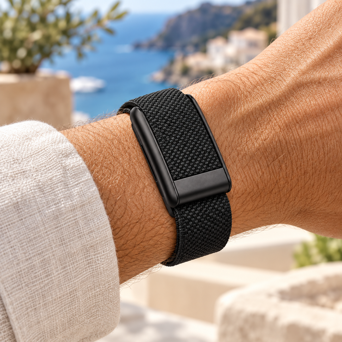 [color:black] Essential Band